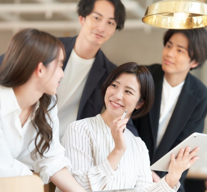 社内コミュニケーションを活性化させるには？6つの施策例と成功のコツを解説
