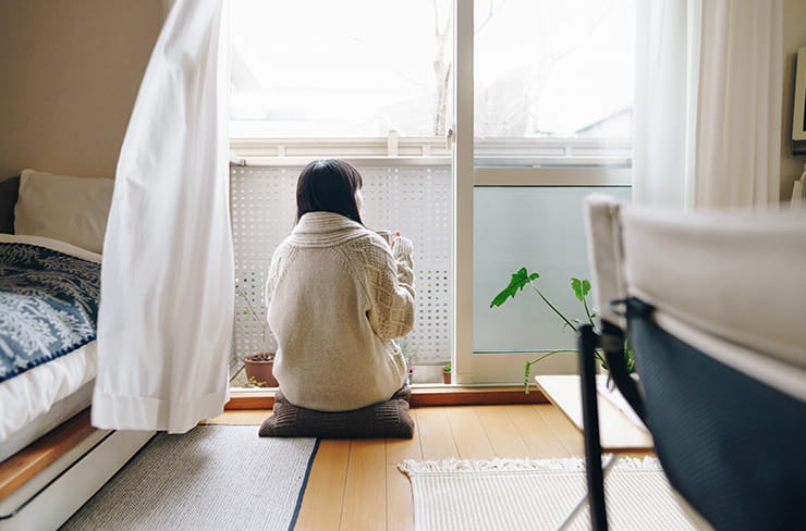 Point 02 窓を開け、暖かい服装で太陽と風を感じる。